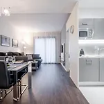 Aspasios Catedral Apartments